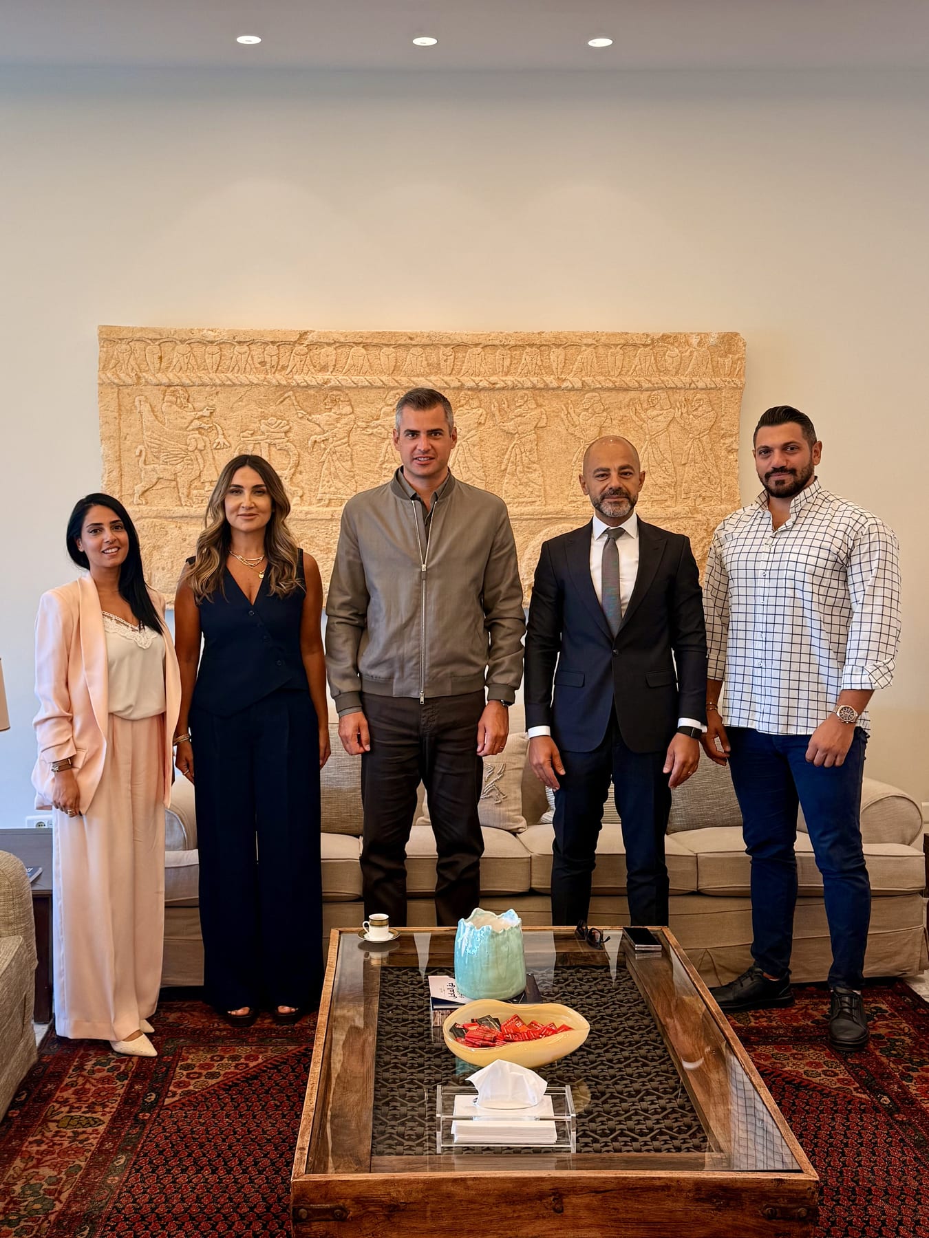 النائب طوني فرنجية يستقبل مجلس إدارة HIKMA ويطّلع على رؤيتها لمستقبل الذكاء الاصطناعي في القطاع الصحي , 4