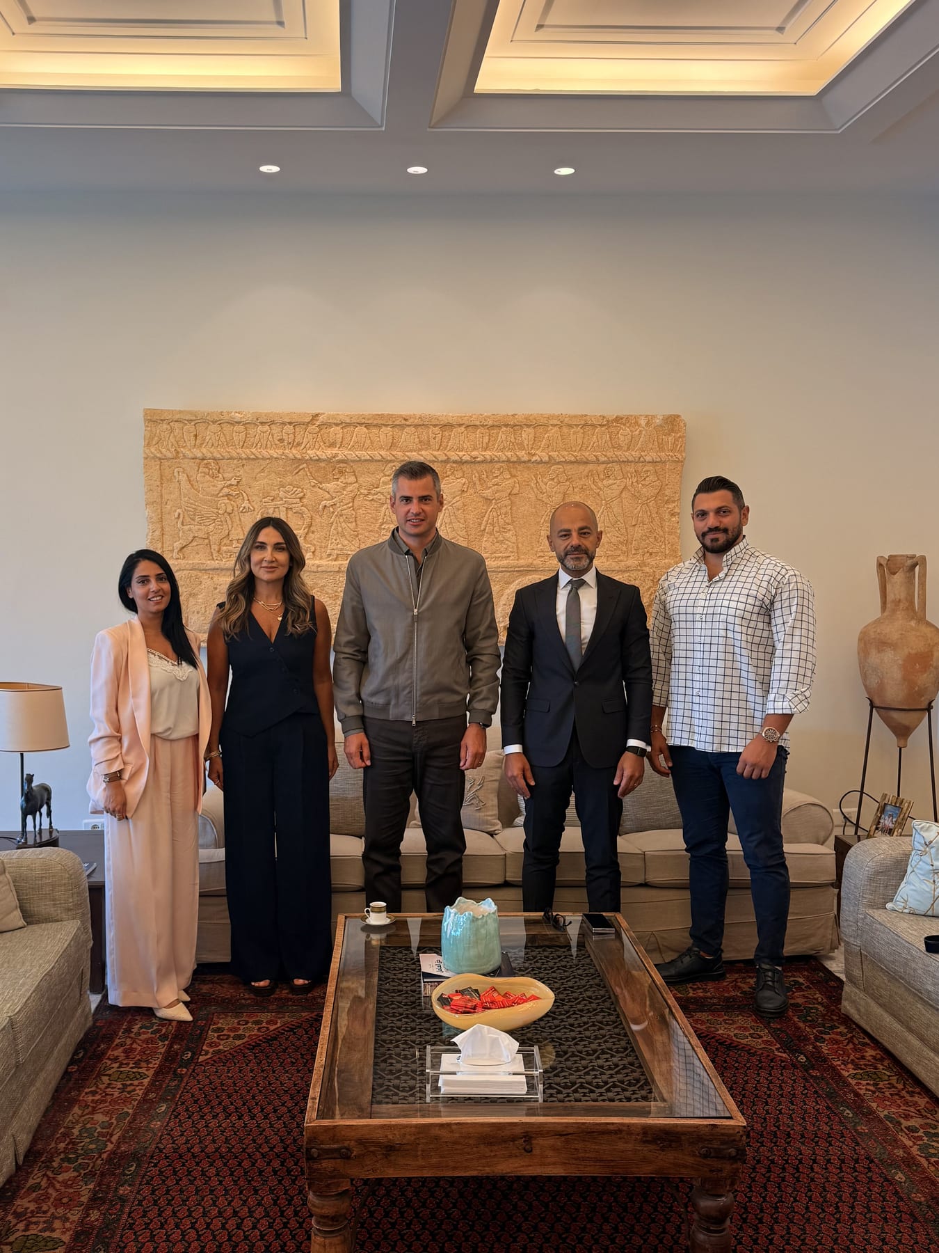 النائب طوني فرنجية يستقبل مجلس إدارة HIKMA ويطّلع على رؤيتها لمستقبل الذكاء الاصطناعي في القطاع الصحي , 5